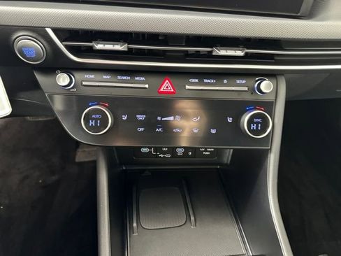 Certified 2025 Hyundai Sonata SEL image 51