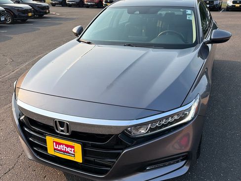 Used 2018 Honda Accord EX-L image 2
