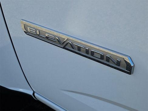 Used 2022 GMC Canyon Elevation w/ Trailering Package image 13