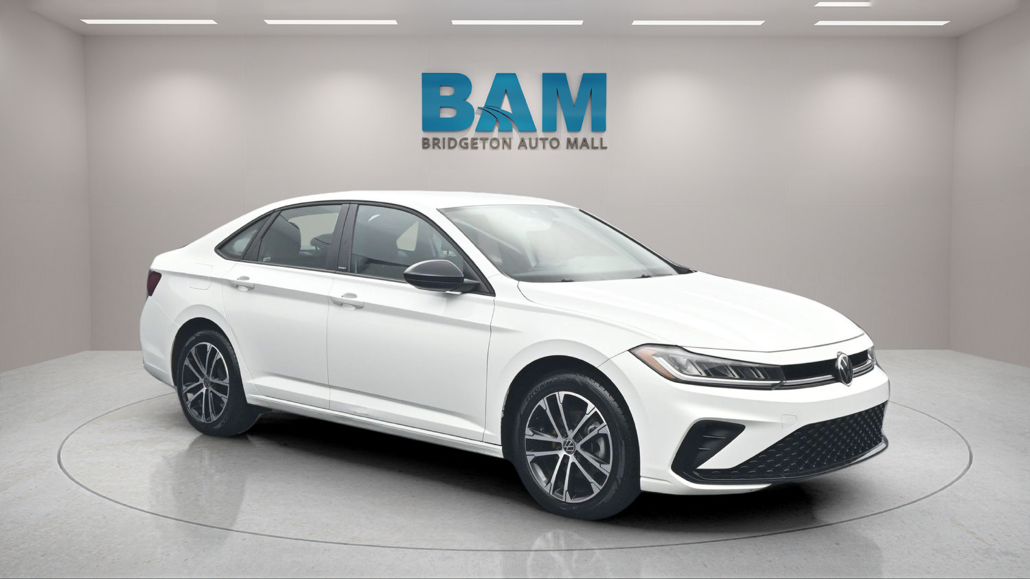 Used 2025 Volkswagen Jetta Sport FWD image 1