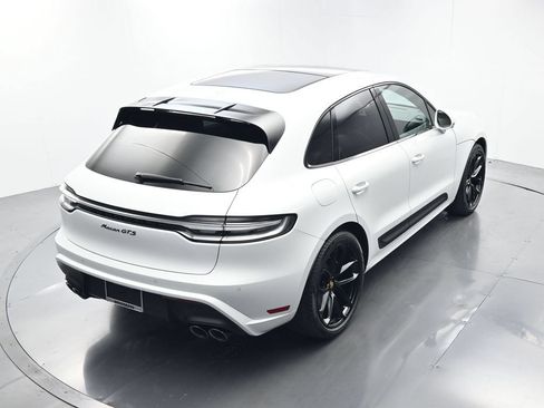 Certified 2026 Porsche Macan GTS AWD/4WD image 42