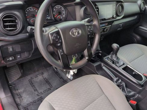Certified 2022 Toyota Tacoma SR AWD/4WD image 12