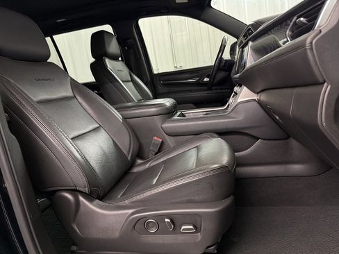 Used 2021 GMC Yukon Denali w/ Denali Premium Package image 36