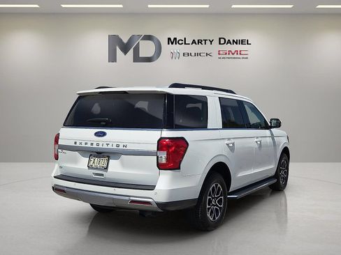 Used 2022 Ford Expedition XLT AWD/4WD image 13