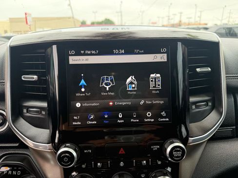 Used 2019 RAM 1500 Laramie AWD/4WD image 23