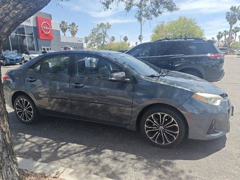 Used 2014 Toyota Corolla S FWD image 10
