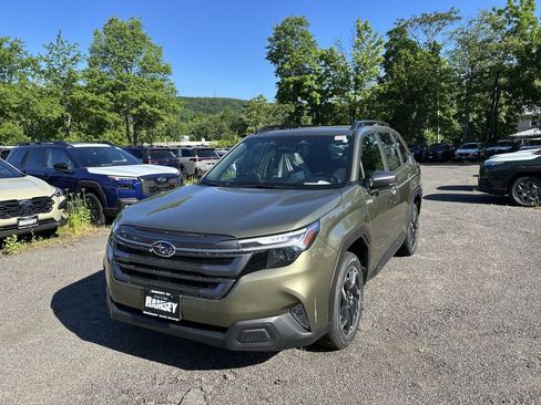New 2026 Subaru Forester Touring AWD/4WD image 4