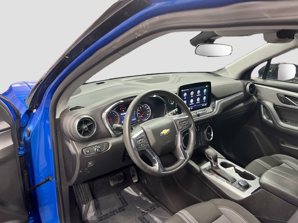 Used 2024 Chevrolet Blazer LT w/ Midnight/Sport Edition AWD/4WD image 9