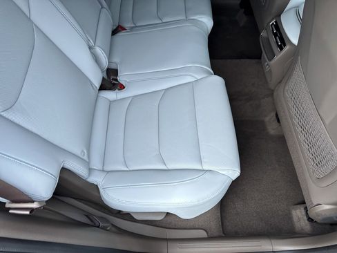 New 2026 Genesis GV70 2.5T Advanced image 14