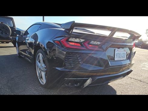 Used 2025 Chevrolet Corvette Stingray Preferred Conv w/ Z51 Performance Package RWD image 4