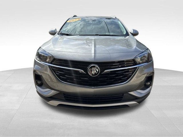 Used 2023 Buick Encore GX Select w/ Safety Package II AWD/4WD image 2