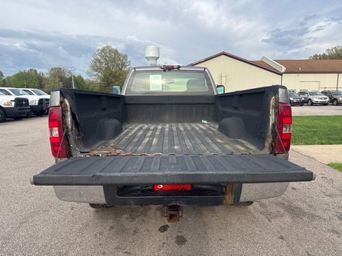 Used 2007 Chevrolet Silverado 2500 W/T w/ Snow Plow Prep Package image 8