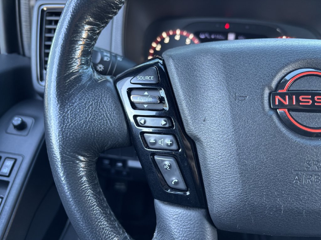 Used 2022 Nissan Frontier PRO-4X AWD/4WD image 16