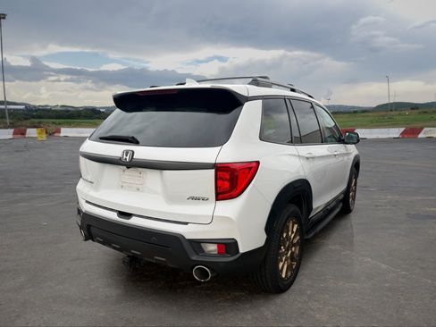 Used 2022 Honda Passport EX-L image 3