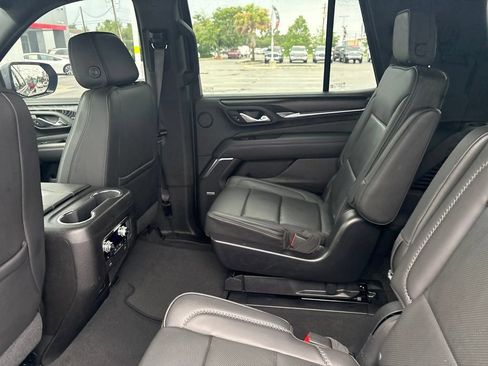 Used 2021 GMC Yukon Denali RWD image 4