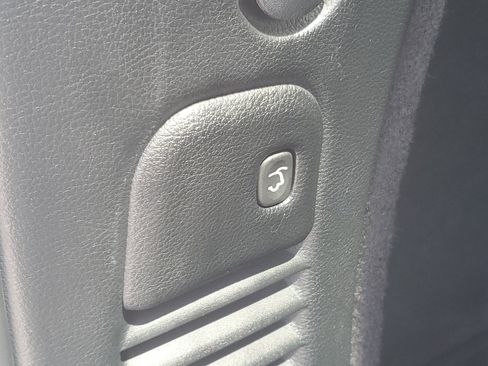 Used 2024 Dodge Durango R/T RWD image 11