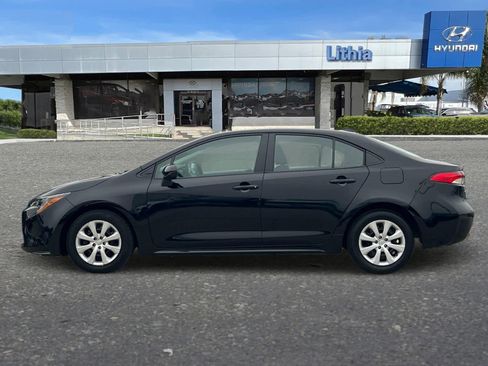 Used 2024 Toyota Corolla LE image 5