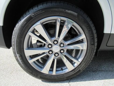 New 2026 Cadillac XT5 Premium Luxury w/ Driver Assist Package FWD image 7
