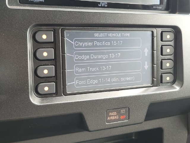 Used 2017 Ford F150 XLT AWD/4WD image 24
