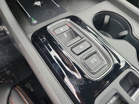 New 2025 Honda Pilot TrailSport image 11