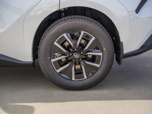 New 2026 Toyota bZ XLE Plus image 8