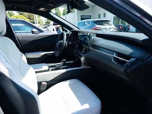 Used 2023 Lexus RX 350 w/ Accessory Package (Z1) AWD/4WD image 25
