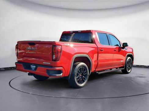 Used 2024 GMC Sierra 1500 Elevation AWD/4WD image 3