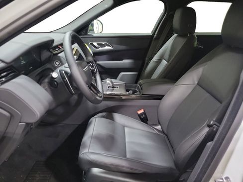 New 2026 Land Rover Range Rover Velar Dynamic SE image 13