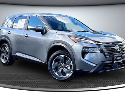 Used 2024 Nissan Rogue SV