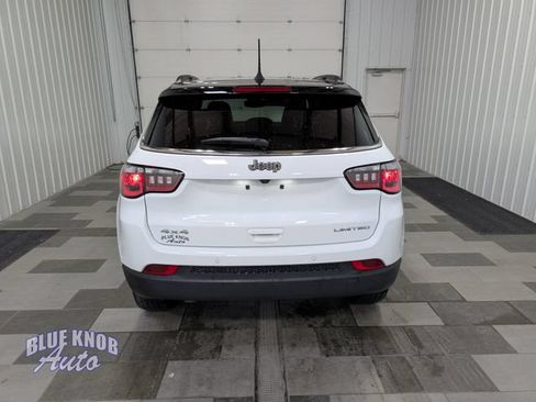 Used 2025 Jeep Compass Limited AWD/4WD image 3
