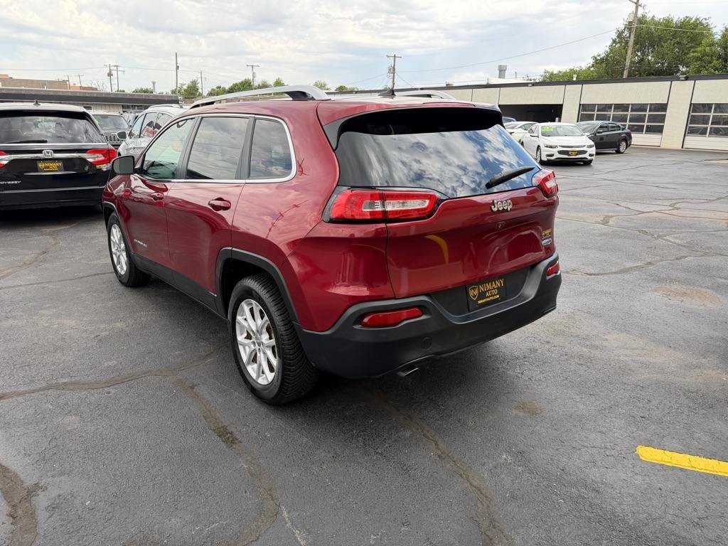 Used 2015 Jeep Cherokee Latitude w/ Comfort/Convenience Group FWD image 4