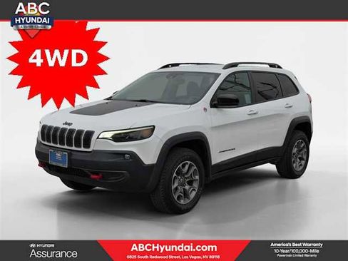 Used 2022 Jeep Cherokee Trailhawk image 1