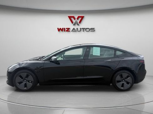 Used 2021 Tesla Model 3 Standard Range Plus RWD image 2