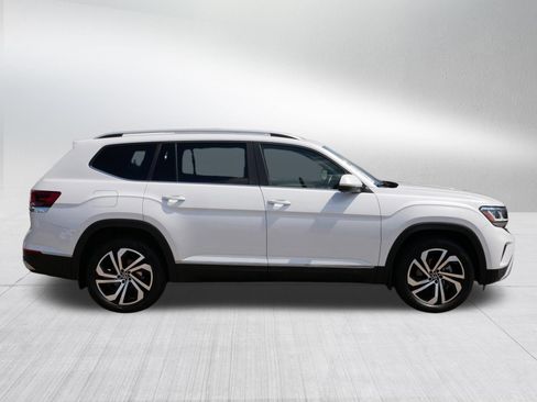 Certified 2022 Volkswagen Atlas SEL AWD/4WD image 8