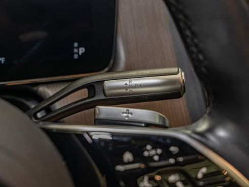 Certified 2022 Mercedes-Benz EQS 450+ Sedan image 15