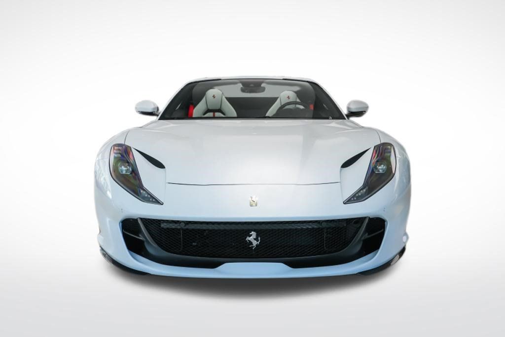 Used 2023 Ferrari 812 GTS RWD image 8