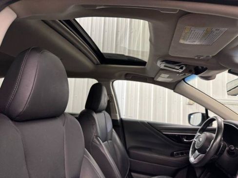 Used 2021 Subaru Outback Limited AWD/4WD image 32