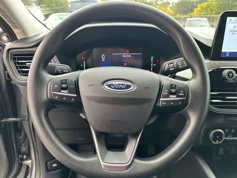 Certified 2025 Ford Escape Active image 30