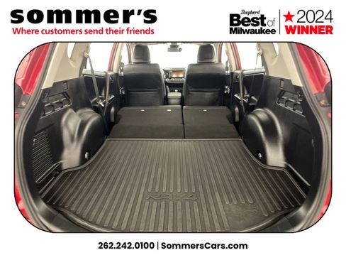 Used 2018 Toyota RAV4 Limited image 29