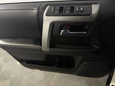 Used 2023 Toyota 4Runner SR5 Premium RWD image 22