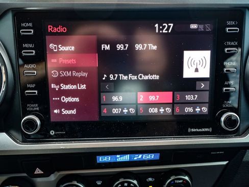 Used 2023 Toyota Tacoma SR5 w/ Technology Package image 32