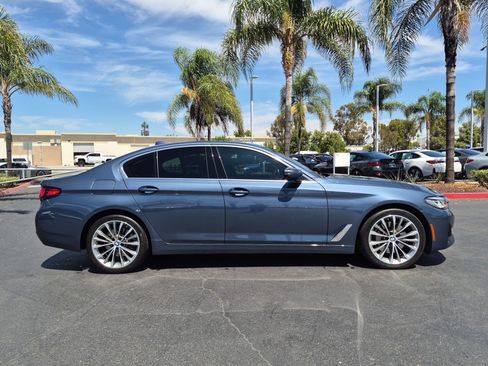 Used 2023 BMW 530i w/ Premium Package RWD image 11