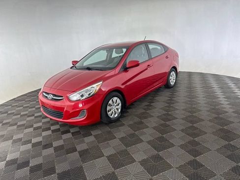 Used 2015 Hyundai Accent GLS FWD image 5