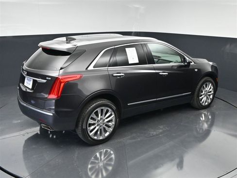 Used 2017 Cadillac XT5 Premium Luxury AWD/4WD image 23