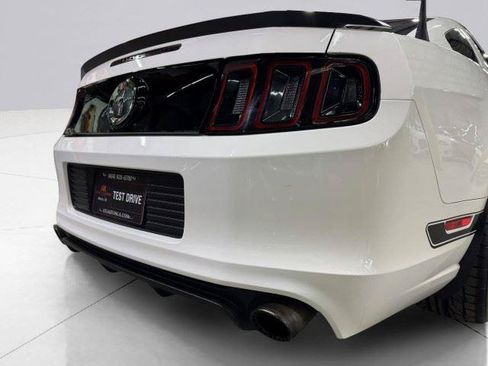 Used 2013 Ford Mustang Boss 302 w/ Boss 302 Accessory Pkg RWD image 26