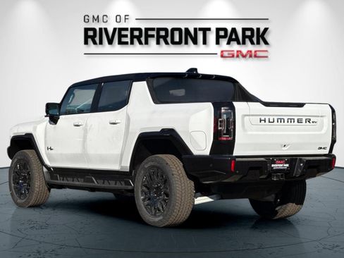 New 2026 GMC Hummer EV 4x4 Crew Cab image 5