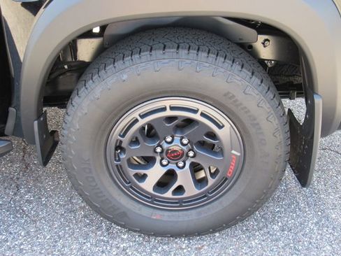 New 2026 Nissan Frontier Pro-X RWD image 15