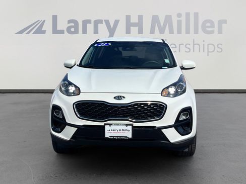 Used 2021 Kia Sportage LX image 8