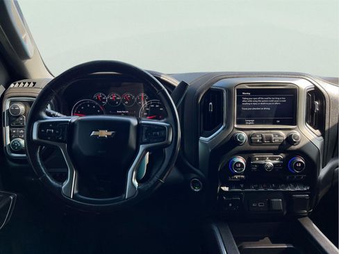 Used 2022 Chevrolet Silverado 2500 LTZ AWD/4WD image 25