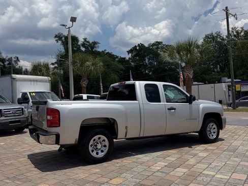 Used 2010 Chevrolet Silverado 1500 LS RWD image 5